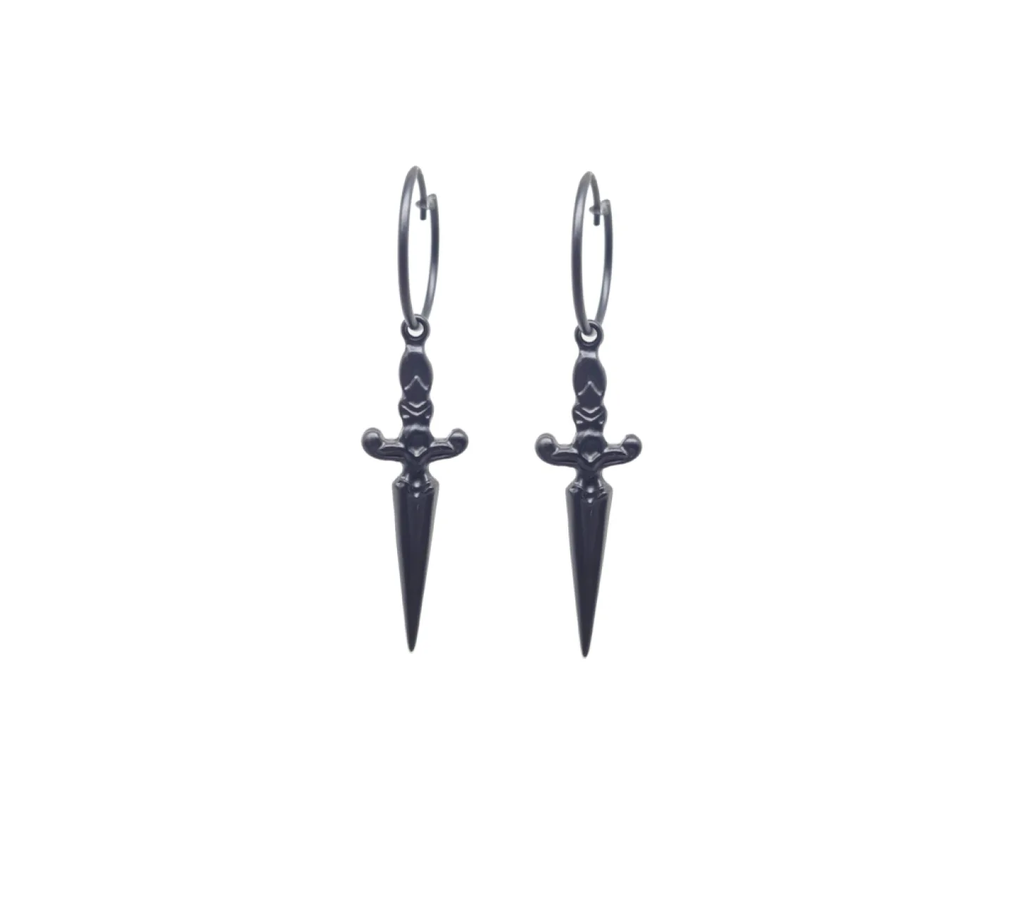 BRINCO ADAGA OLD SCHOOL PEQUENA - ARGOLA 1,5CM - PRETO FOSCO