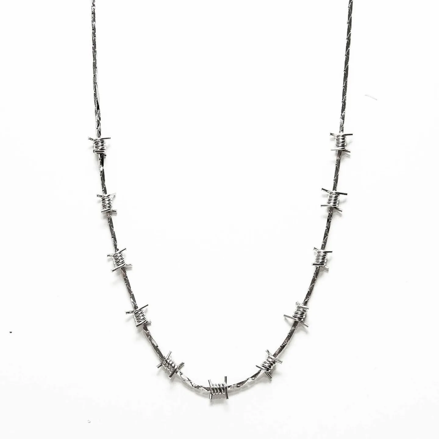 COLAR ARAME FARPADO LONGO - PRATEADO