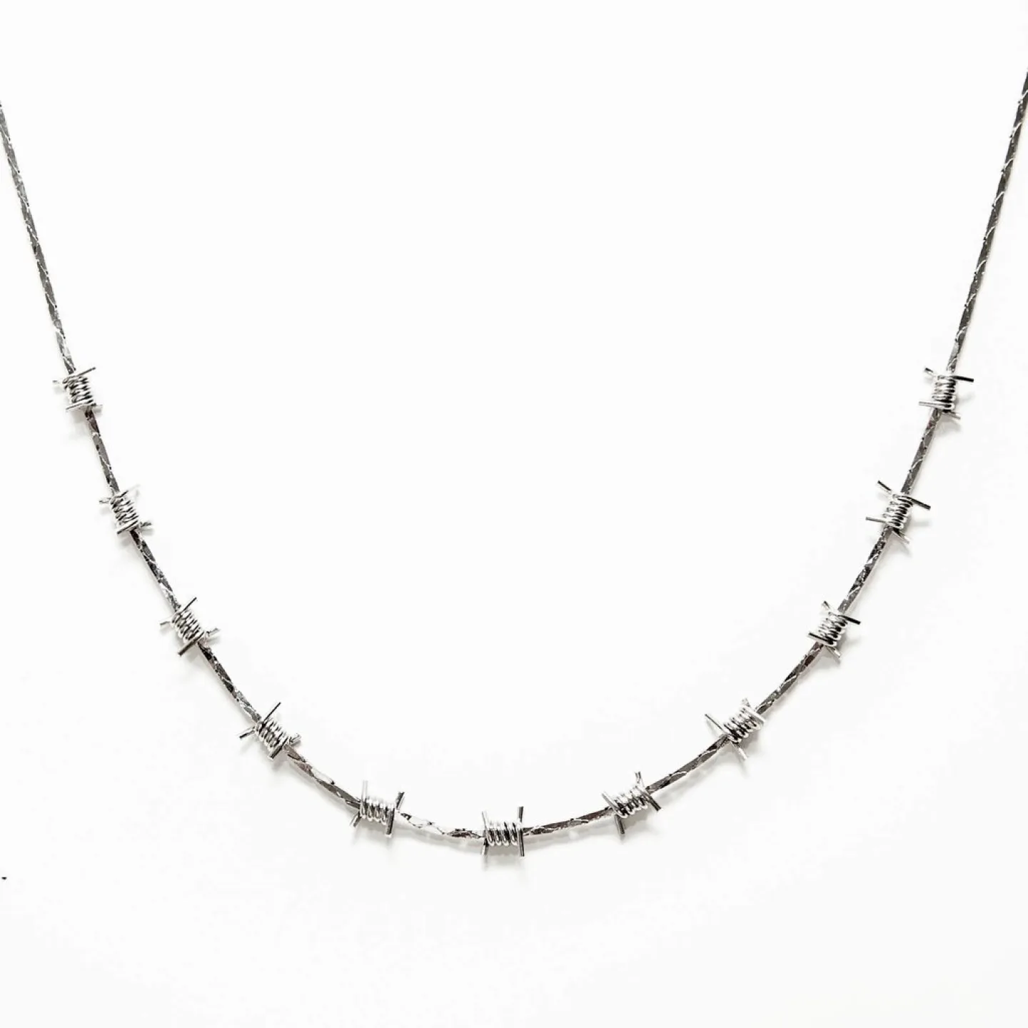 COLAR ARAME FARPADO LONGO - PRATEADO