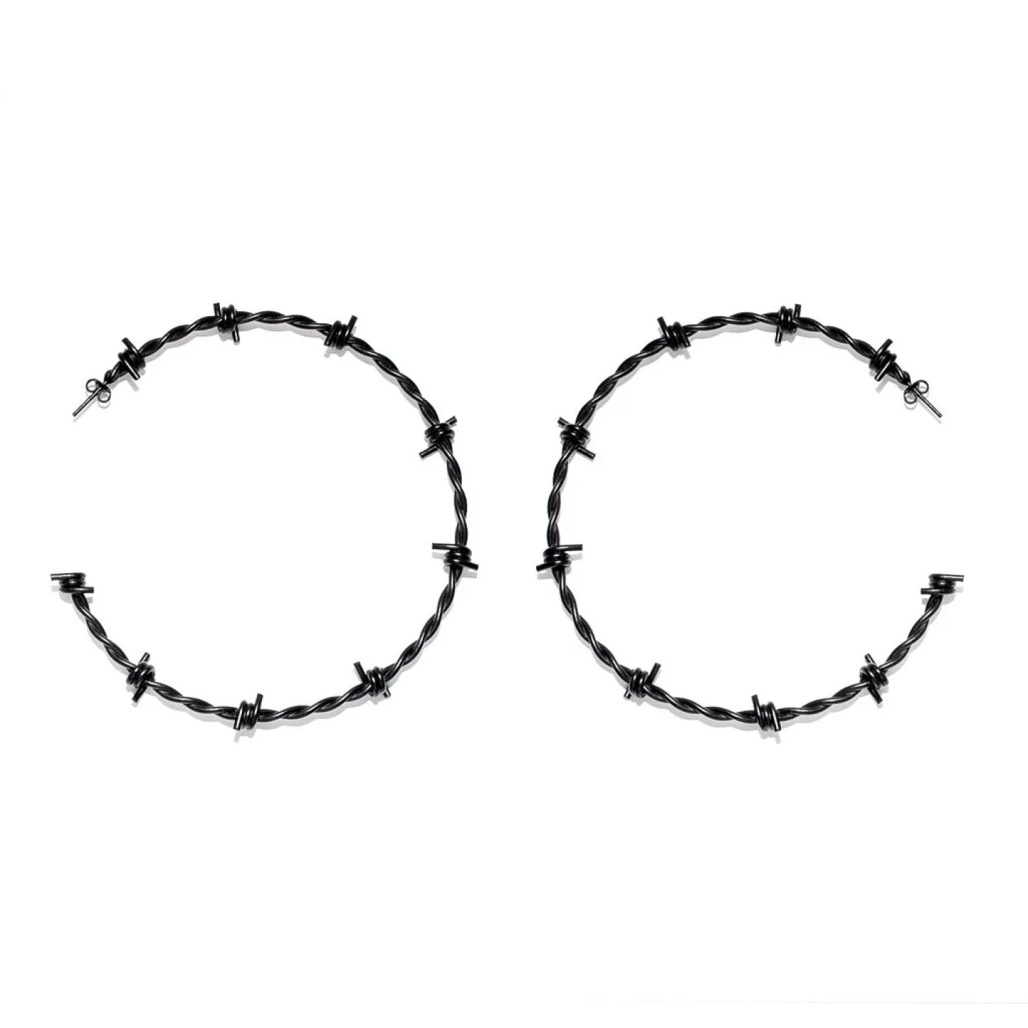 BRINCO ARGOLA ARAME FARPADO 11CM - PRETO FOSCO