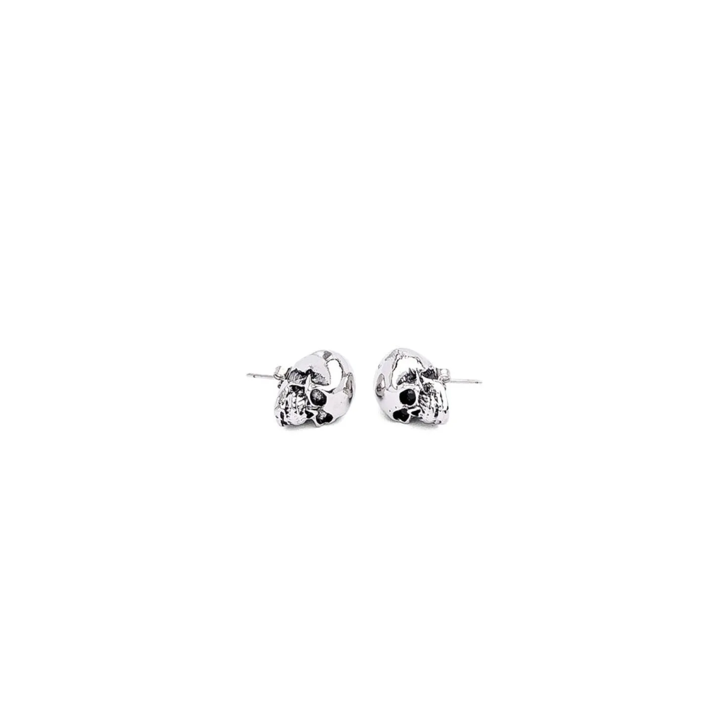 BRINCO STUD SKULL - PRATEADO