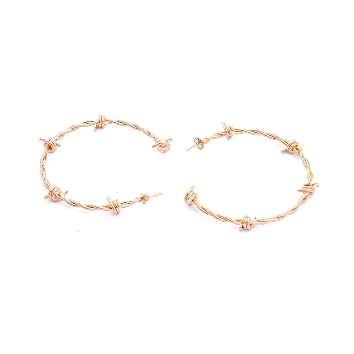 BRINCO ARGOLA ARAME FARPADO 6CM - DOURADO