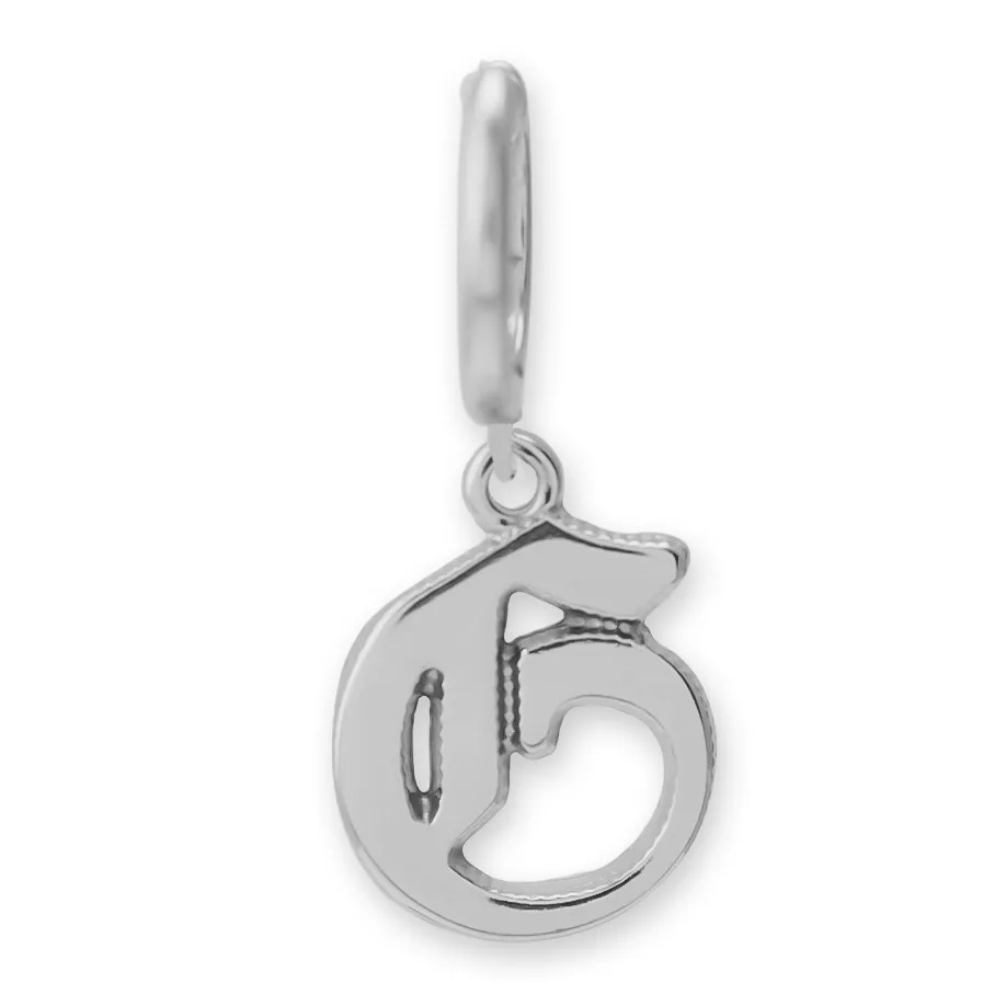 Brinco Argola Alfabeto Fonte Gothic Prateado