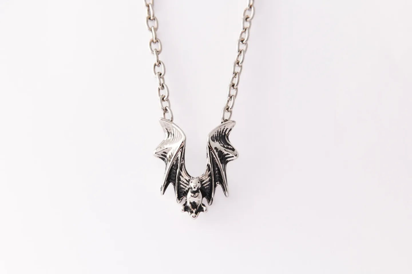 Choker Corrente Bat Prateado