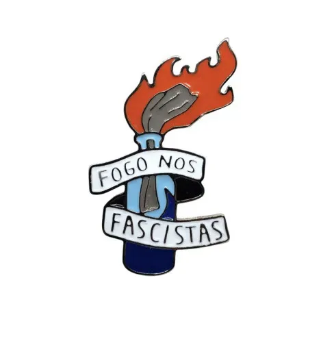 Pin De Metal Fogo Nos Fascistas