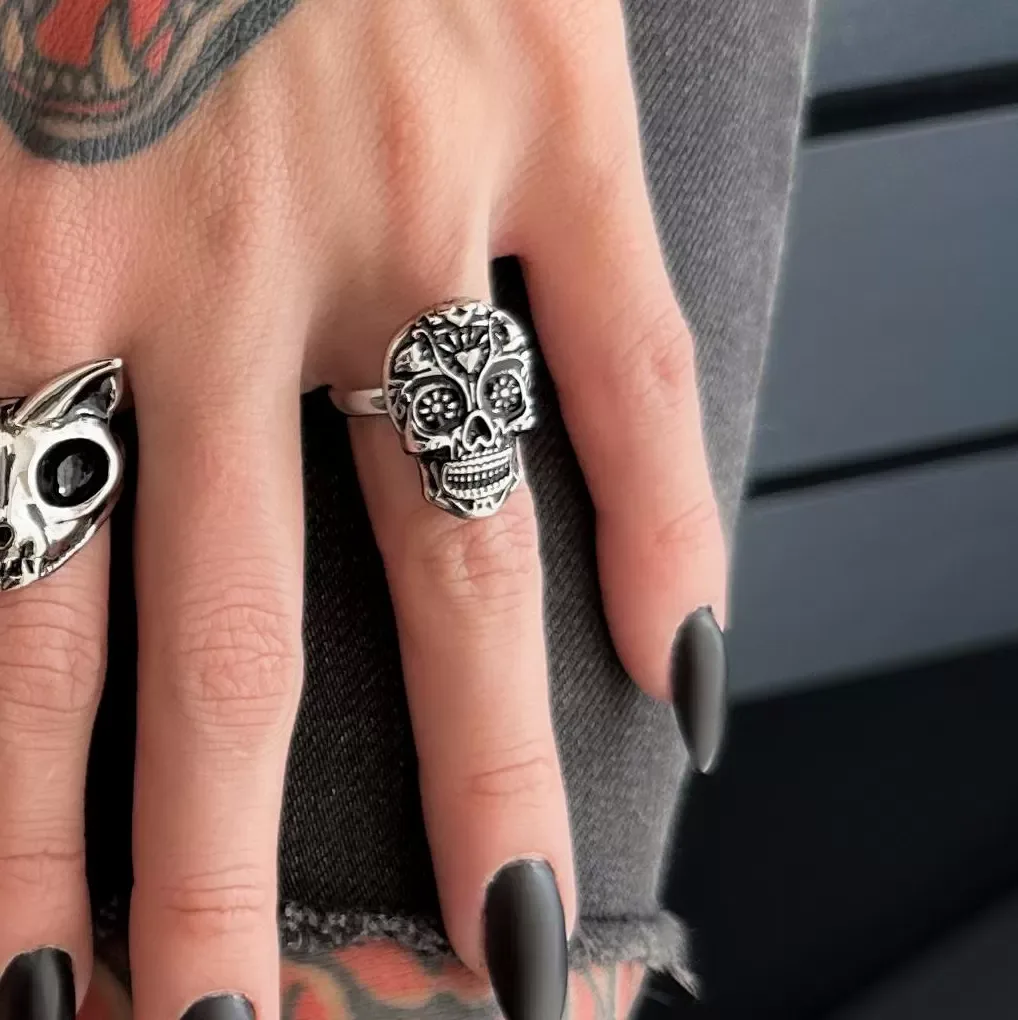 Anel Caveira Mexicana Prateado
