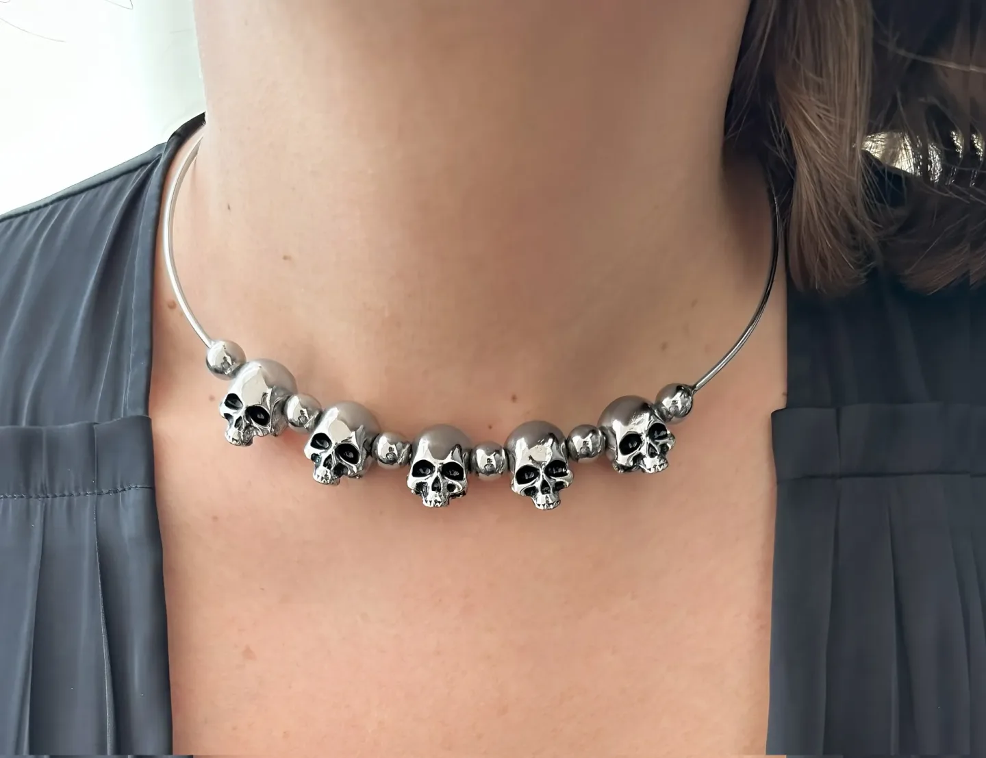 Gargantilha Skulls Prateado