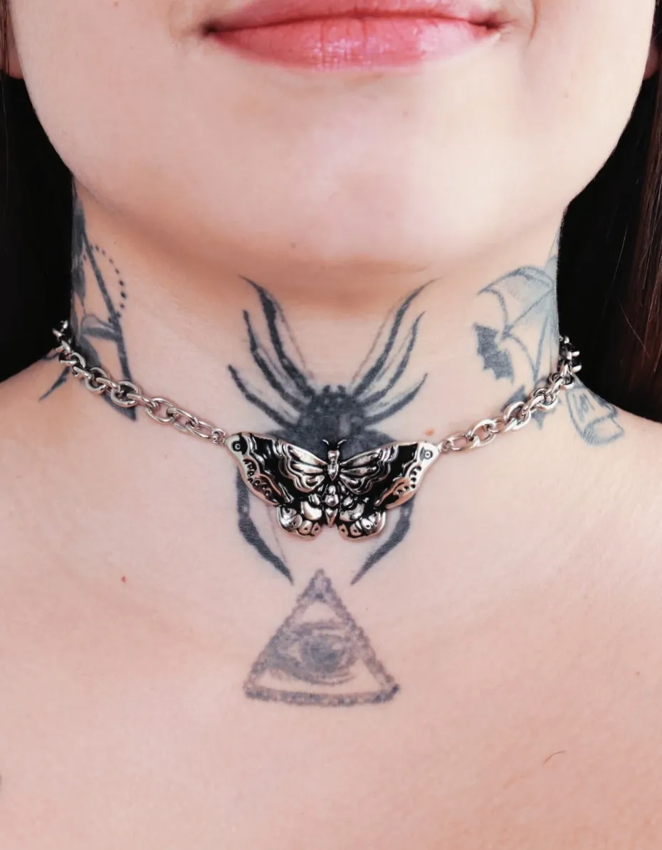 Choker Corrente Borboleta Old Prateado