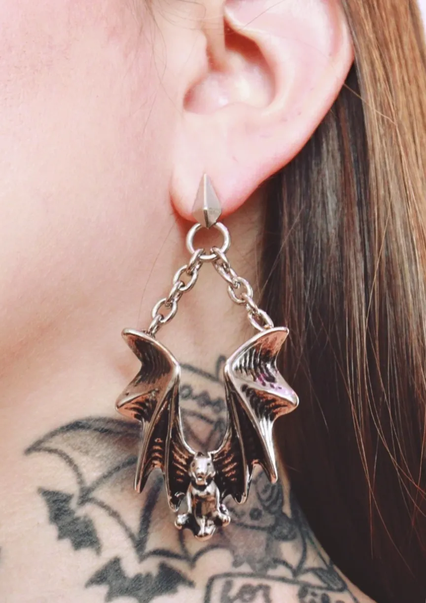 Brinco Chain Bat Prateado